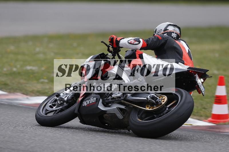 /Archiv-2025/04 13.04.2025 Get Faster Caremotion ADR/Gruppe gelb/689